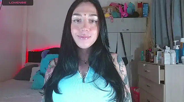 karla zambrano online show from February 27, 2025, 1:59 am