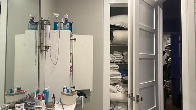 69woodinson online show from December 21, 2025, 2:19 am