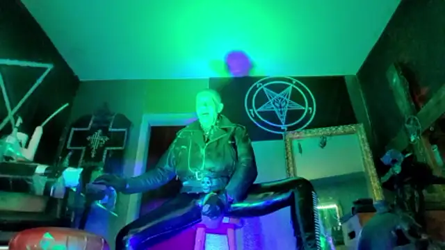 BULGEDEMON online show from April 3, 2026, 9:46 pm