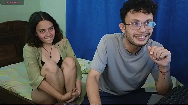 Snapshot of YuKinaHentaiI chatting on December 14, 2024, 1:50 am YuKinaHentaiI online show from December 14, 2024, 1:50 am