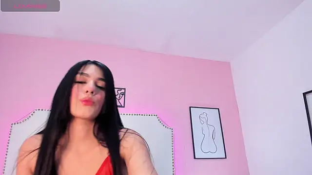 aggy castel online show from November 29, 2025, 1:25 pm