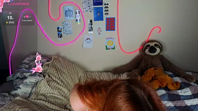 Penny Staaar online show from February 13, 2025, 6:38 pm