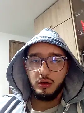 Nene1325 online show from December 10, 2024, 8:19 am