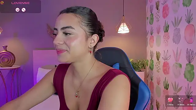Snapshot of yaya23x chatting on July 10, 2026, 2:30 pm yaya23x online show from July 10, 2026, 2:30 pm