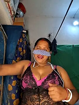 Snapshot of Real_Desi_Couple chatting on July 4, 2026, 4:57 pm Real Desi Couple online show from July 4, 2026, 4:57 pm