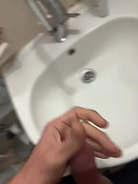 denizli18 online show from February 22, 2026, 10:25 am