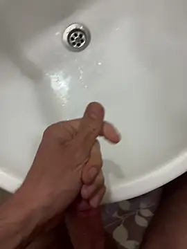 denizli18 online show from March 15, 2026, 7:42 pm