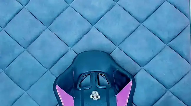 Nellyhills online show from February 13, 2025, 12:43 pm