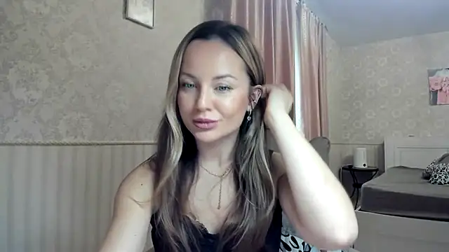 jennifer838 online show from March 25, 2026, 11:16 am
