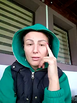 AudreyJoy online show from October 2, 2025, 5:47 am