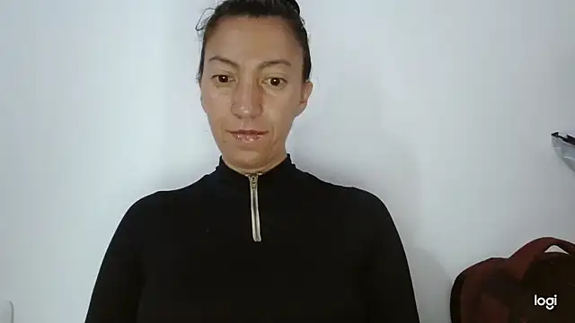 kaybabyhot online show from September 9, 2025, 3:44 pm