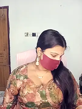 Hot-Angel  online show from November 7, 2025, 3:45 pm