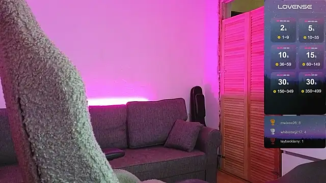 esajukyy online show from January 31, 2026, 7:11 pm