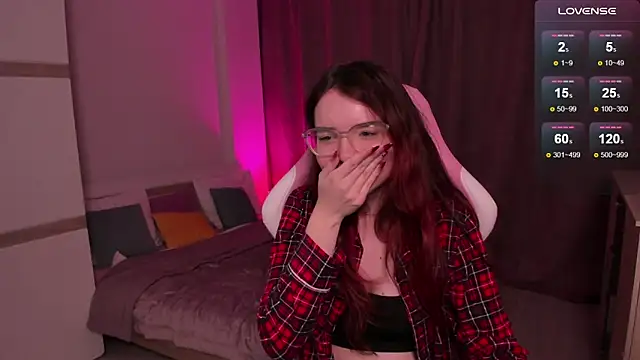 Sonya Glen online show from December 26, 2024, 6:52 am