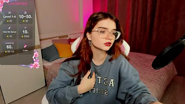 Sonya Glen online show from February 6, 2025, 8:50 am