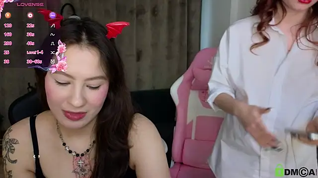 Sonya Glen online show from February 10, 2025, 1:33 pm