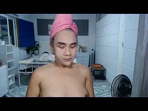 MS SexCumEducation TS online show from November 27, 2025, 5:37 pm