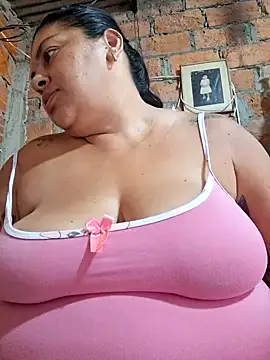 chubby sexy big tits online show from March 12, 2025, 2:01 pm