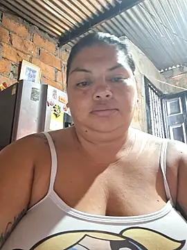chubby sexy big tits online show from October 12, 2025, 12:26 pm
