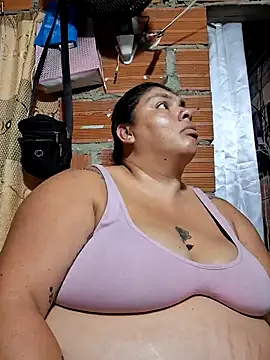 chubby sexy big tits online show from November 21, 2025, 12:43 am