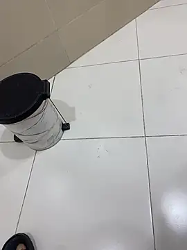 Lahcene online show from February 1, 2026, 7:23 pm