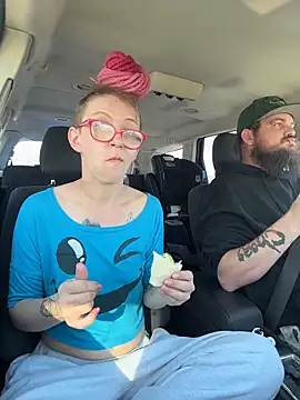 Stonermama666420 online show from March 23, 2026, 7:51 pm