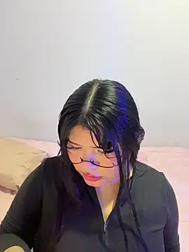 Snapshot of CANELA_9911 chatting on July 30, 2026, 2:43 am CANELA 9911 online show from July 30, 2026, 2:43 am