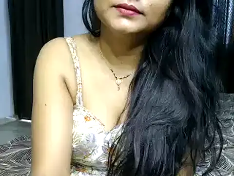 Snapshot of Hritvika chatting on April 15, 2026, 3:57 am Hritvika online show from April 15, 2026, 3:57 am