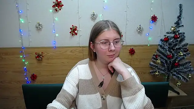 Snapshot of RysaKosaYlya chatting on January 14, 2025, 3:04 pm RysaKosaYlya online show from January 14, 2025, 3:04 pm