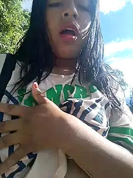 Danna-linyi online show from March 5, 2025, 8:53 pm