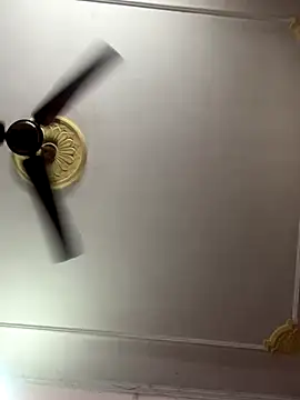 Snapshot of nehas chatting on September 11, 2025, 11:43 am nehas online show from September 11, 2025, 11:43 am