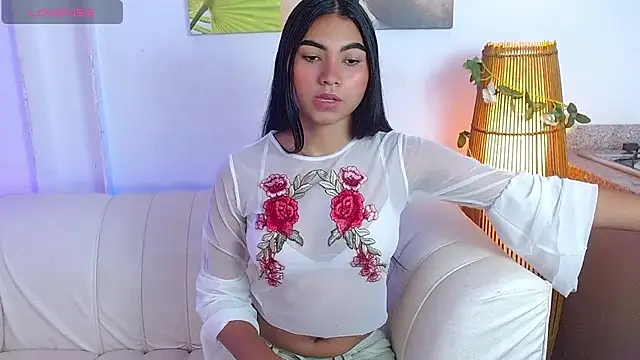 Snapshot of georgina_lulu chatting on March 1, 2025, 7:15 pm georgina lulu online show from March 1, 2025, 7:15 pm