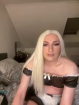 littlebambi26 online show from March 15, 2026, 8:04 pm