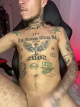 Junihn0 online show from January 13, 2025, 5:55 pm