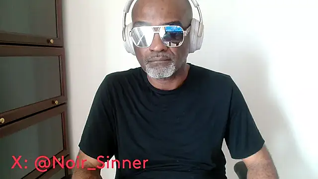 sinnernoir online show from April 18, 2026, 1:48 pm