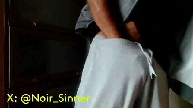 Snapshot of sinnernoir chatting on April 30, 2026, 9:30 pm sinnernoir online show from April 30, 2026, 9:30 pm