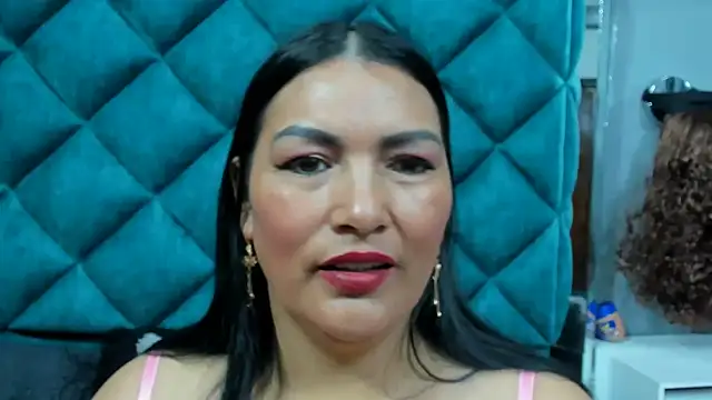 PENELOPELEWISs online show from October 30, 2025, 7:36 pm