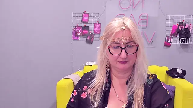 ChristyBrooks online show from January 16, 2025, 5:23 pm