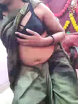 Snapshot of Cute-Anamika50 chatting on December 24, 2024, 4:55 am Cute-Anamika50 online show from December 24, 2024, 4:55 am