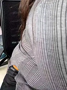 Snapshot of Cute-Anamika50 chatting on February 15, 2025, 10:22 am Cute-Anamika50 online show from February 15, 2025, 10:22 am