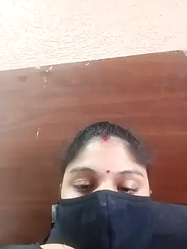 Cute-Aadhvita online show from March 11, 2026, 4:07 am