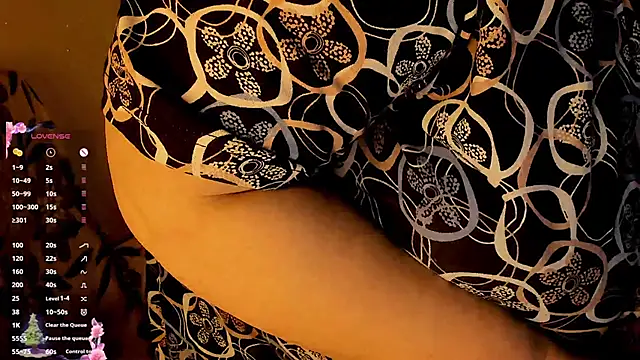 SexxyDreams1 online show from December 24, 2024, 1:27 am