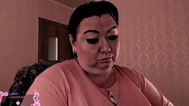 SexxyDreams1 online show from December 17, 2025, 7:25 am