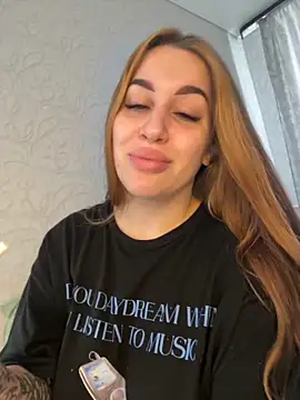 Snapshot of VikiDemi chatting on September 27, 2025, 6:07 am VikiDemi online show from September 27, 2025, 6:07 am