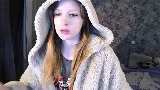 Inma Lewdness online show from September 29, 2025, 8:35 pm