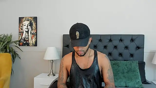 Robin Rief online show from October 14, 2025, 3:40 am