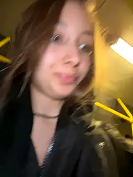 VelvetVixenI online show from November 21, 2025, 4:27 pm