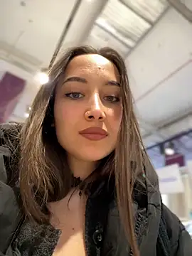 Snapshot of VelvetVixenI chatting on January 17, 2026, 4:43 pm VelvetVixenI online show from January 17, 2026, 4:43 pm