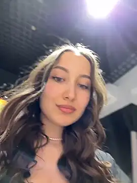 Snapshot of VelvetVixenI chatting on February 6, 2026, 3:59 pm VelvetVixenI online show from February 6, 2026, 3:59 pm