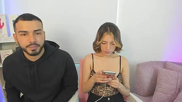 savage sweethearts online show from January 15, 2025, 4:00 pm